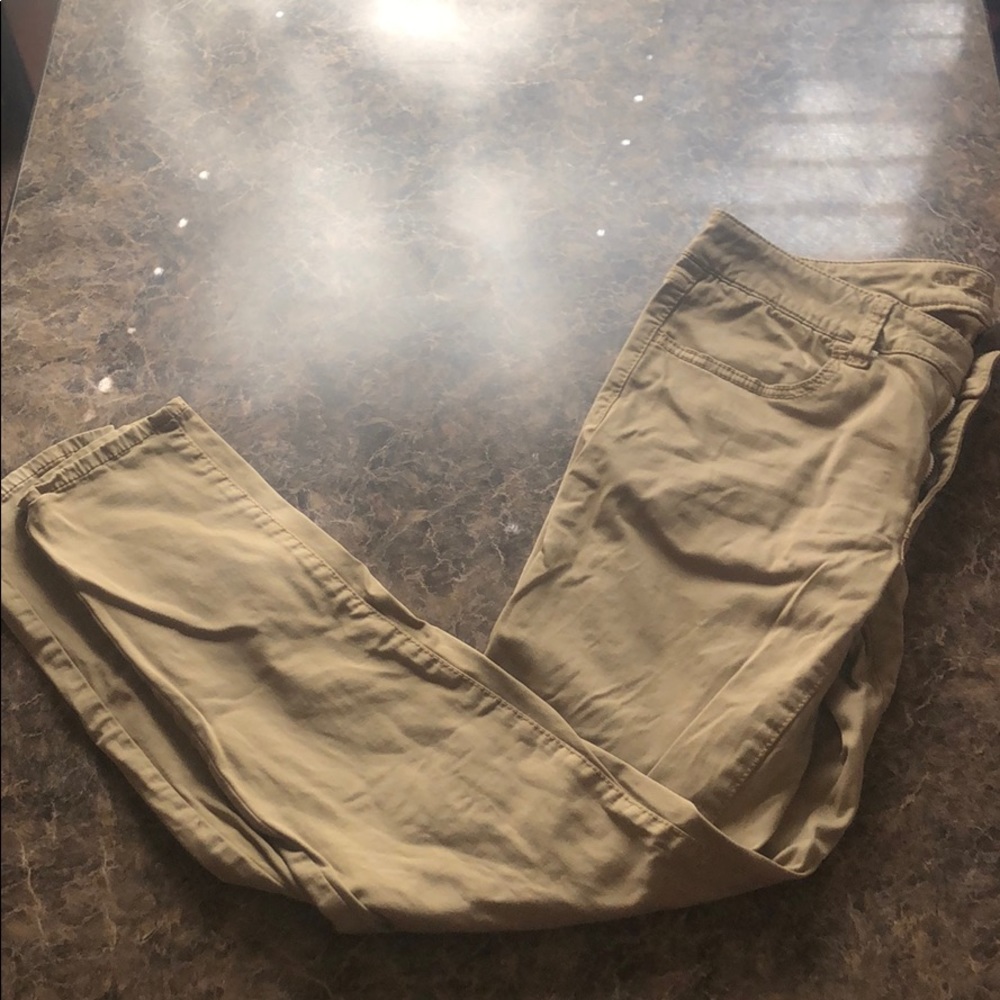 American eagle khaki jegging